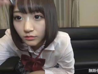 美女脱的一干二净免费_哔哩哔哩_bilibili